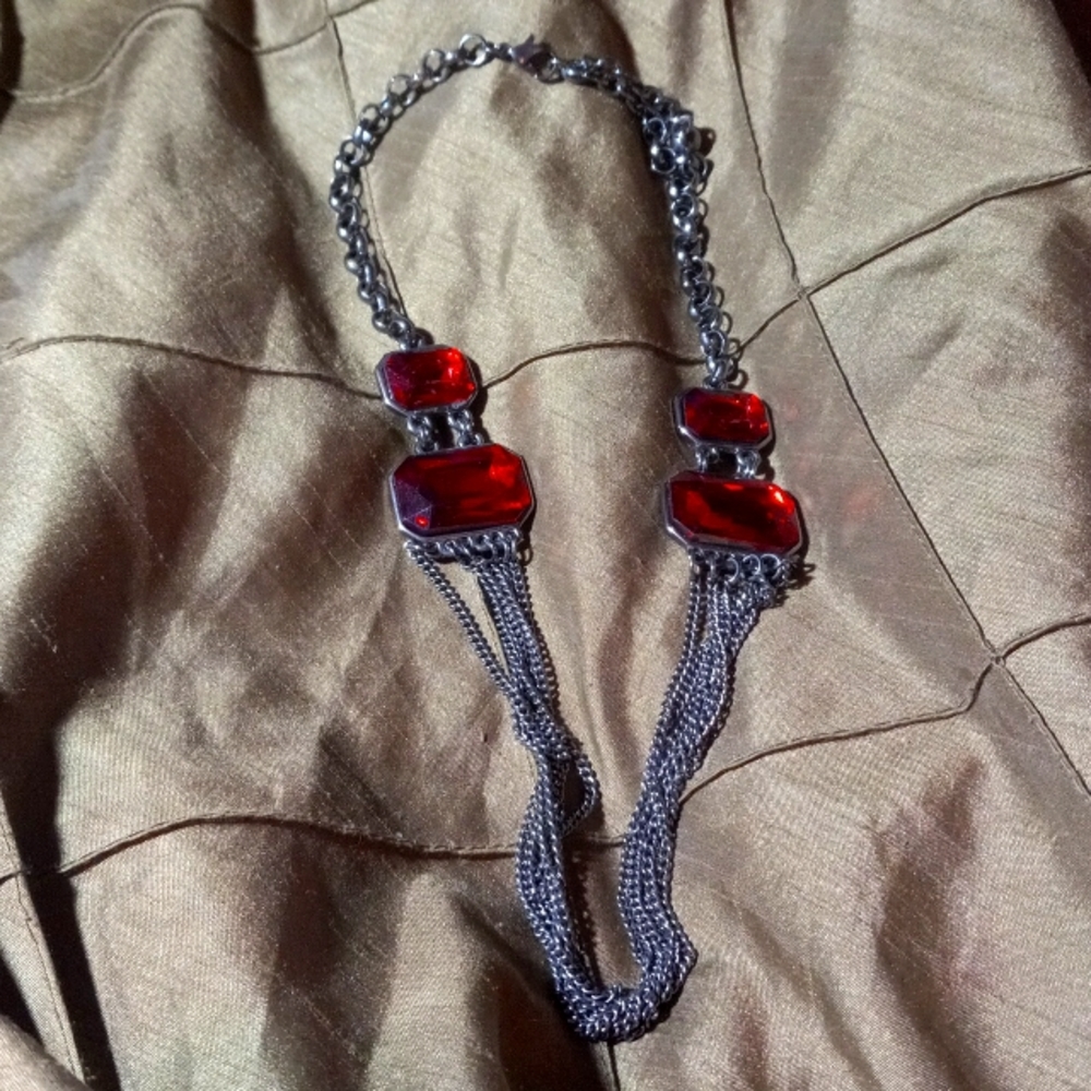 L-16 lot 1 necklace